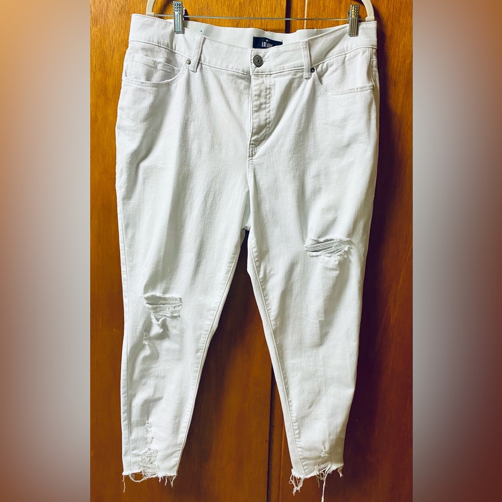 LuLaRoe Distressed Solid White Denim Jeans NWOT